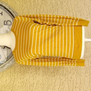 Old Navy, light sweater, Size M
